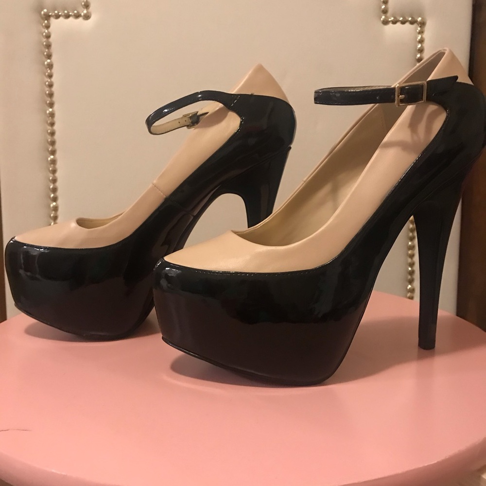 Cream & Black Sole Obsession Platform Heels